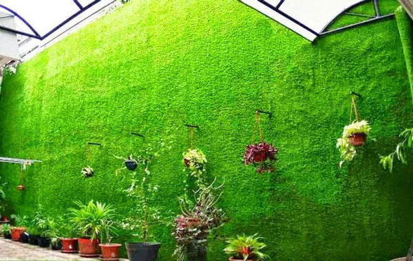 thảm cỏ giả trang trí tường nhà