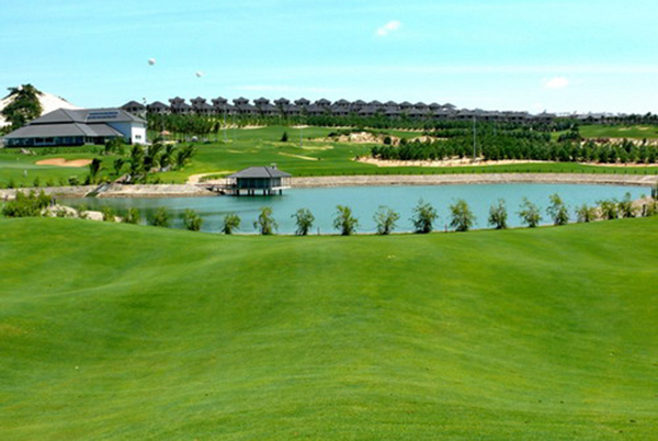 Sân golf Tân Mỹ Long An